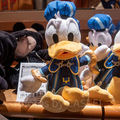 ドナルドぬいぐるみ