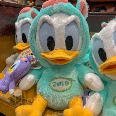 ドナルド干支コスチューム（亥）ぬいぐるみ