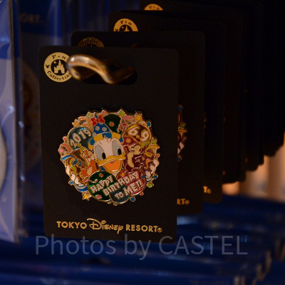 ドナルド誕生日グッズ「ピン」