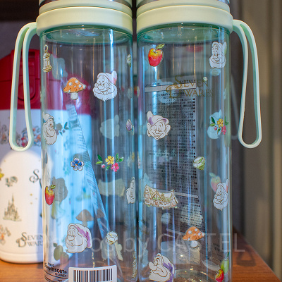 ドリンクボトル（透明）