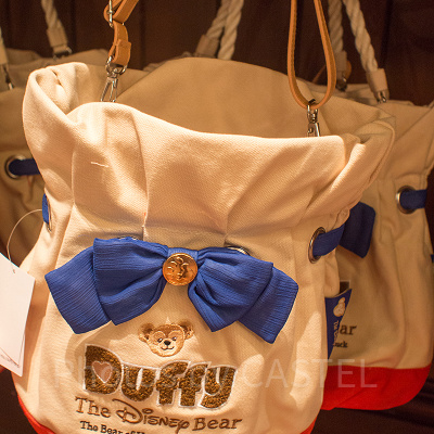 ダッフルバッグ