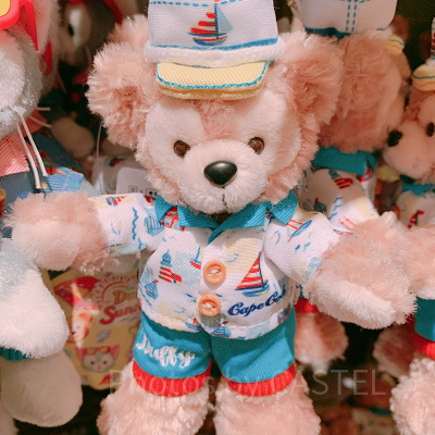 ダッフィーぬいぐるみバッジ