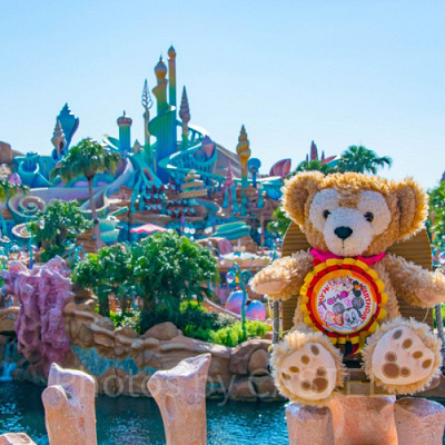 ダッフィーのぬいぐるみを相棒に