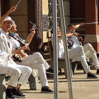 イーストミーツウエストカルテット