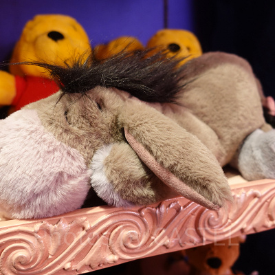 イーヨーの寝顔ぬいぐるみ