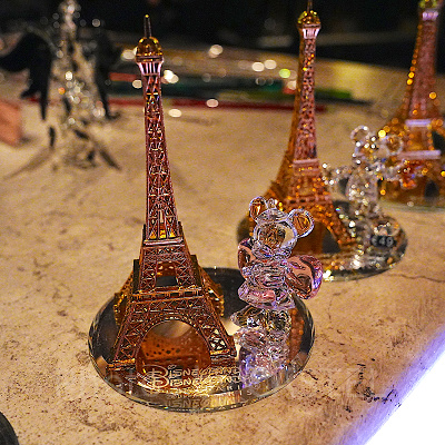 エッフェル塔クリスタルフィギュア(ミッキー/ミニー)