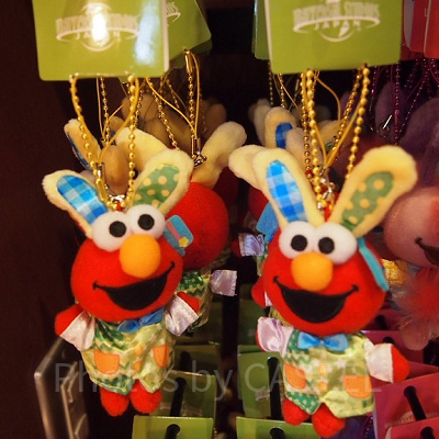 エルモうさ耳ストラップ