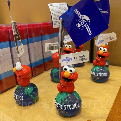 エルモ×ユニバーサルグローブのメモスタンド