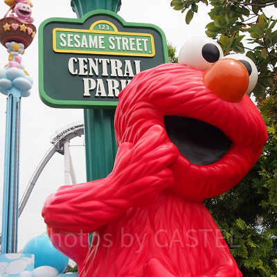 ユニバーサル・ワンダーランドで出会えるエルモ♪