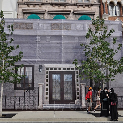 ターミネーターの建物沿いに囲い