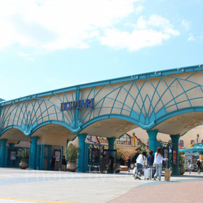 イクスピアリの入口