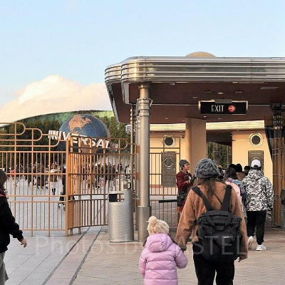ユニバの入り口