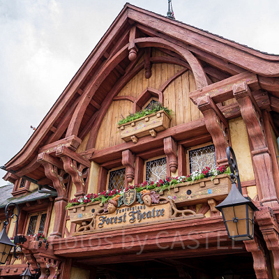 ファンタジーランド・フォレストシアター