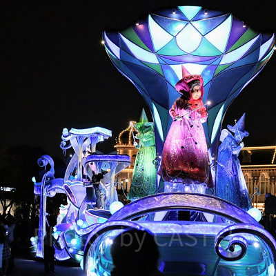 フローラ・フォーナ・メリーウェザー