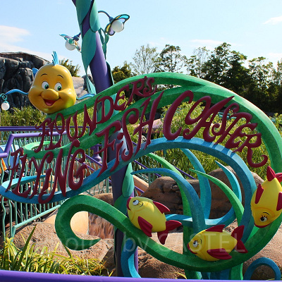 東京ディズニーシーの「フランダーのフライングフィッシュコースター」