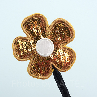 オールドミニースパンコールカチューシャのお花部分