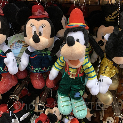 フォレストシアターグッズ：グーフィーぬいぐるみバッジ