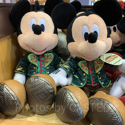 フォレストシアターグッズ：ミッキーぬいぐるみ