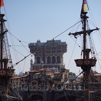 フォートレス・エクスプロレーション