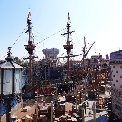 フォートレス・エクスプロレーション