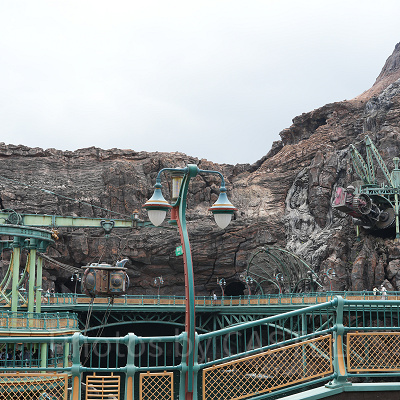 ミステリアスアイランド