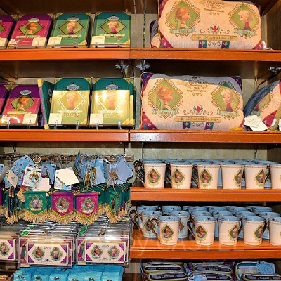 アナ雪のアレンデールグッズ