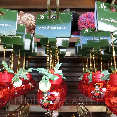 光るキーチェーン