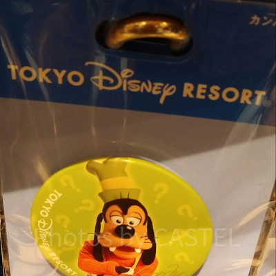 グーフィー実写缶バッチ