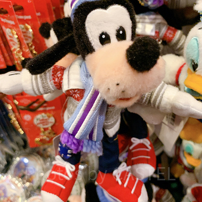 グーフィーぬいぐるみバッジ