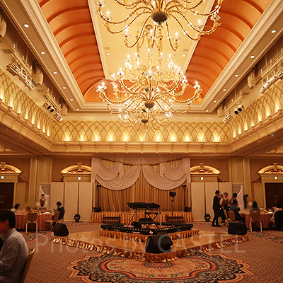 ハッピーエバーアフター・パーティーのステージ