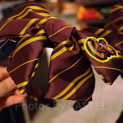 ハリーポッターグッズのカチューシャ（グリフィンドール）／USJ