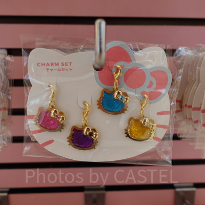 ハローキティのチャームセット