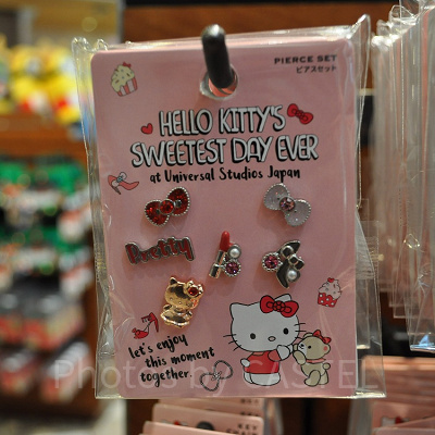 ハローキティ「Hello Kitty’s Sweetest Day Ever」ピアスセット