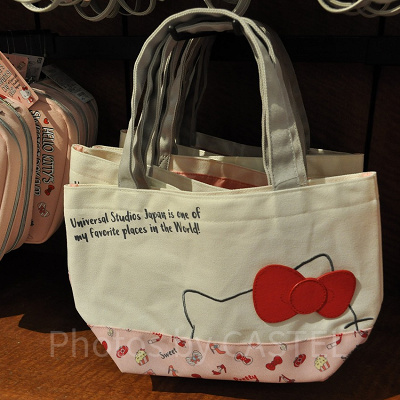 ハローキティ「Hello Kitty’s Sweetest Day Ever」トートバッグ