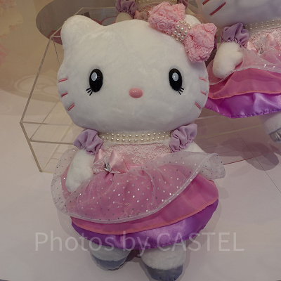 ハローキティのぬいぐるみ