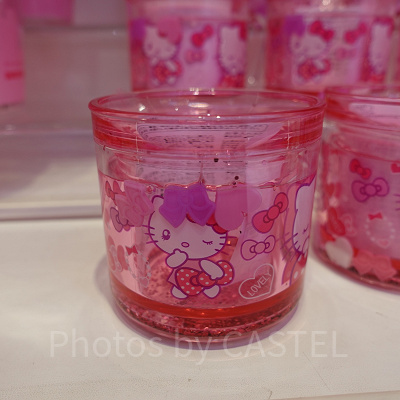 ハローキティのウォーターインプラカップ