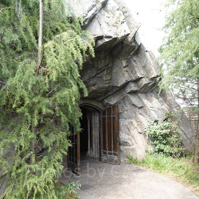 ホグワーツ城裏のトイレ