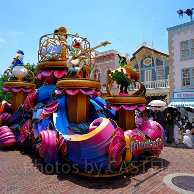香港ディズニー20周年:新パレード「Friendtastic!(フレンドタスティック!)」
