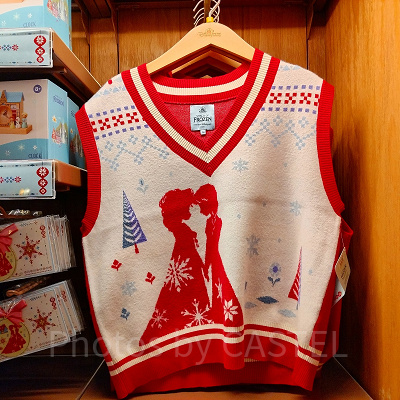 香港ディズニーアナ雪グッズ：アナとエルサのニットベスト