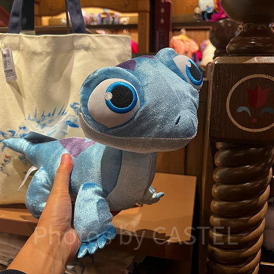 香港ディズニーアナ雪グッズ:ブルーニのぬいぐるみ