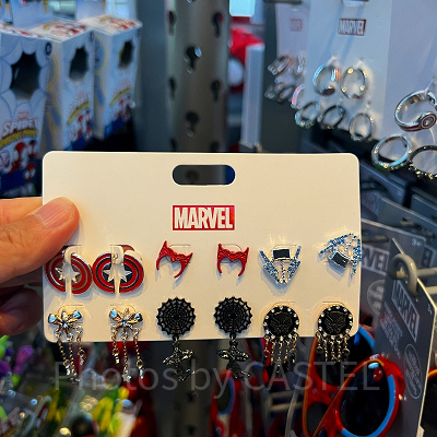 香港ディズニーマーベルグッズ:マーベルピアスセット