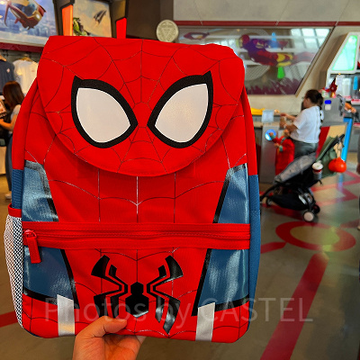香港ディズニーマーベルグッズ：スパイダーマンのミニリュックサック