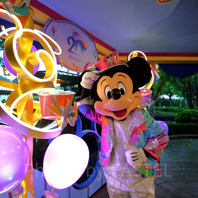 香港ディズニー20周年:ミッキーとのグリーティング