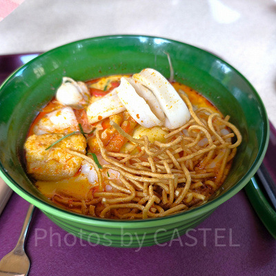 香港ディズニーランドのレストラン：ウェイ・ファインダーズ・テーブルのラクサ