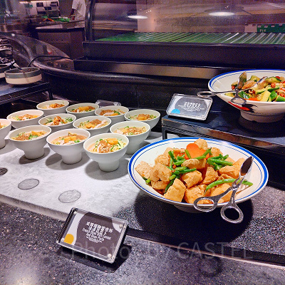 香港ディズニーのインクアンドプレート：麺料理