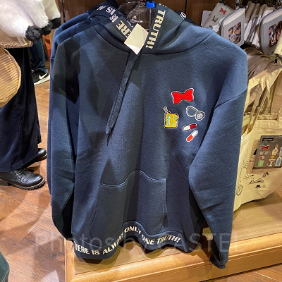 パーカー（ネイビー）〔USJ×コナングッズ〕