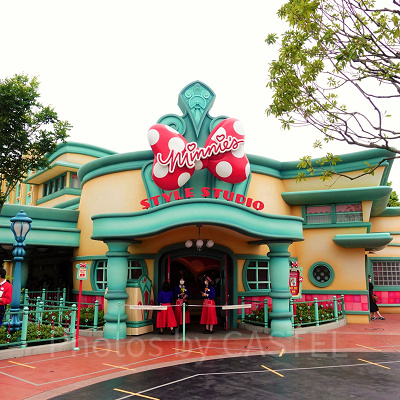「ミニーのスマイルスタジオ」でミニーは、計何種類のコスチュームを披露する予定？