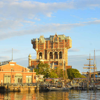 2デーパスポートスペシャルを利用すれば朝はディズニーランド、夕方からディズニーシーに行くこともできる！