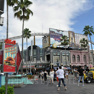 USJメルズドライブイン前（2018年夏）