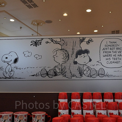 スヌーピーコーナーストアの店内ディスプレイ／USJ